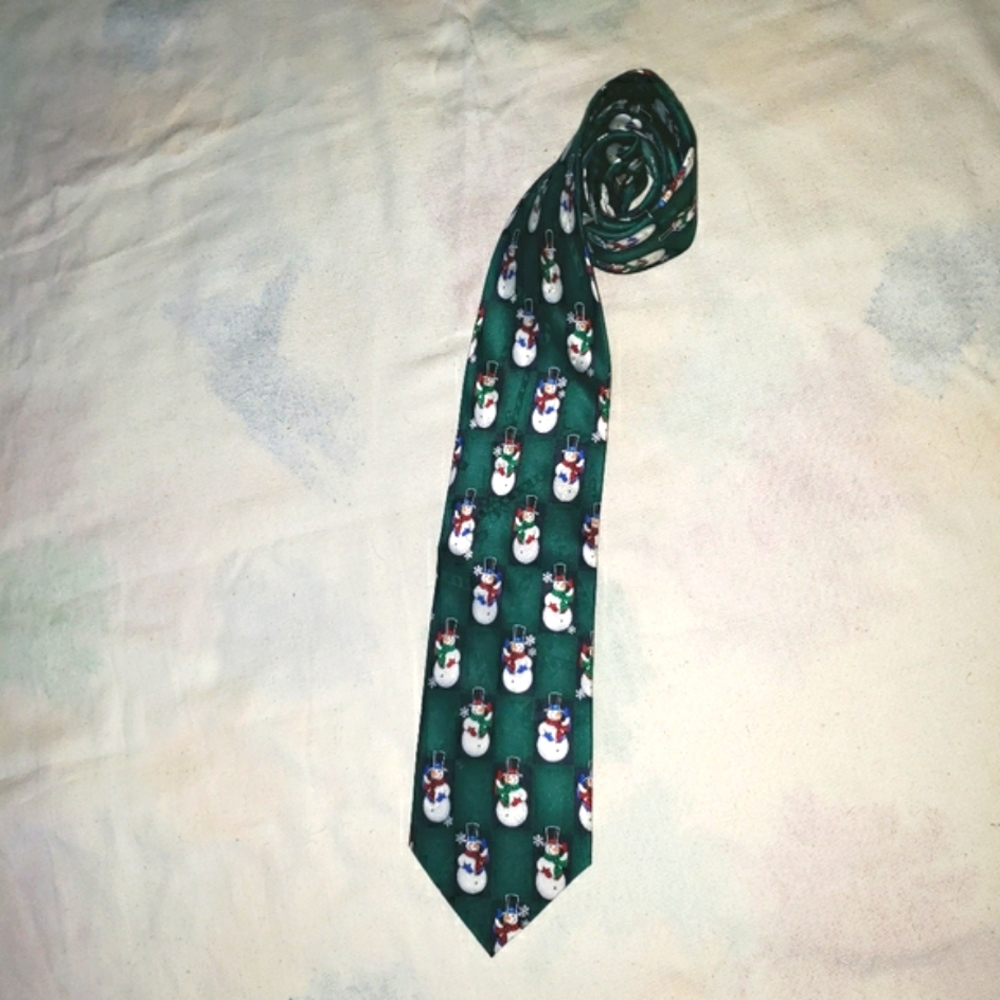 ♡Hallmark Yule Tie Greetings Tie